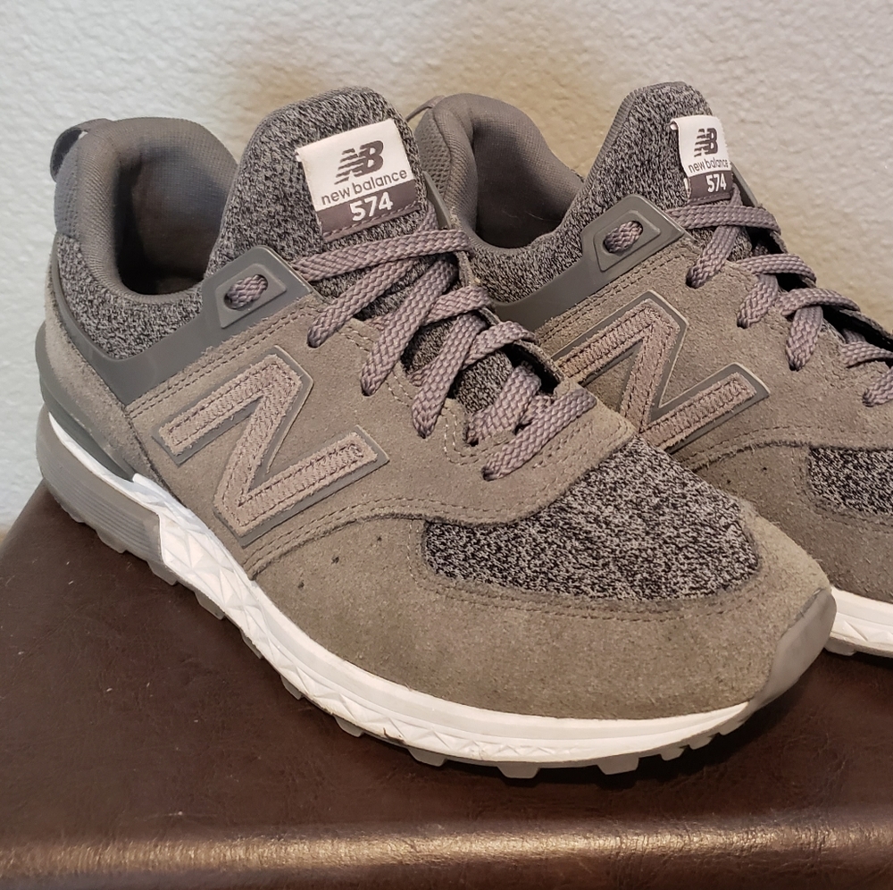 New Balance 574 Sport Women's Shoes size 9.5